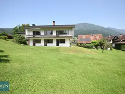 Außergewöhnliches Wohnen in Satteins - Haus mit Ausblick und großem Grundstück!