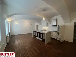 Vielseitiges Geschäftslokal mit Souterrain &amp; Auffahrtsrampe – beste Lage im 3. Bezirk
