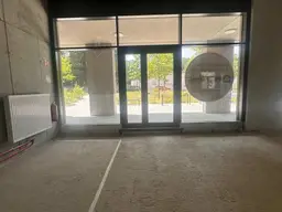 Geschäftsfläche im Zentrum von Klagenfurt - modern. hell. gestalten Sie mit!
Top GE4