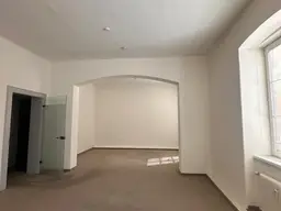 Helle Bürofläche mit Nutzungsflexibilität im Zentrum 