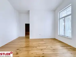 Großzügige 2-Zimmer-Altbauwohnung mit charmantem Gewölbe