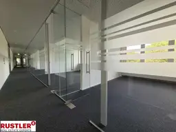 DIE PERFEKTE FLÄCHE FÜR IHREN BERUFLICHEN ERFOLG
ZU EINEM UNGLAUBLICH FAIREN PREIS!
