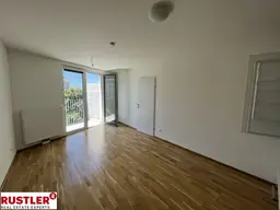 2 Zimmer Wohnung mit Balkon! 
