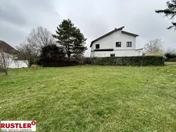 Einfamilienhaus auf tollen Grundstück mit viel Potenzial zu verkaufen 