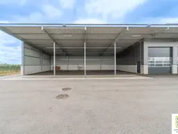 Überdachter Stellplatz für LKW, Wohnwagen, Auto, Boot, Oldtimer etc.