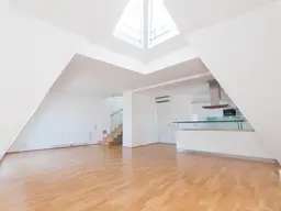 LUXURIÖSE 4 ZIMMER DACHTERRASSEN-MAISONETTE BEIM STEPHANSPLATZ