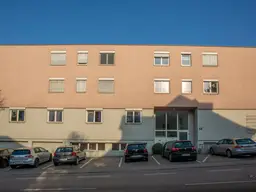 Tiefgaragenplatz