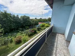 2-Zimmer Wohnung mit Loggia nahe des Wiener Neustädter Kanals
