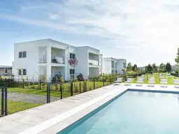 Zweitwohnsitz! Neubauwohnung im Ferienresort mit Pool, neben SonnenTherme für € 139.900,-