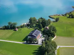Einzigartiges Hotel am Irrsee mit direktem Seezugang