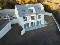 NEUER PREIS! Großzügiges Einzelhaus in Bad Fischau mit wunderschöner Aussicht