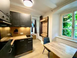 Wunderschöne Garonniere in kernsaniertem Stadthaus in Top Lage von Hall