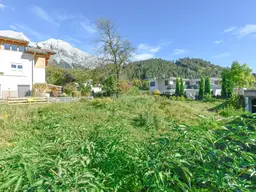 Traumhaftes Baugrundstück in Mils: 633 m² mit atemberaubendem Berg- und Fernblick!