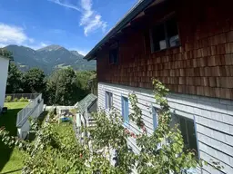 Charmante Wohnung auf zwei Etagen für Familienleben und Rückzug