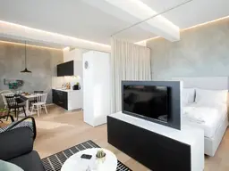 PRESTIGE SERVICED APARTMENT LUXUS FULL FURNISHED