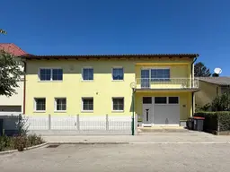 Großzügiges Zweifamilienhaus mit Garten direkt in Tulln