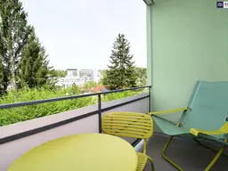 TOLLER AUSBLICK NEBEN DEM LKH! PARKPLATZ! ERSTBEZUG NACH SANIERUNG! Luxuriöses Interieur von SPÄTAUF Möbel, Design &amp; Handwerk! I