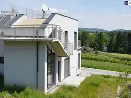 IDYLLISCHES DOPPELHAUS in den Weinbergen - mit DOPPELGARAGE, GARTEN, TERRASSE &amp; DACHTERRASSE!