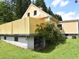 Großzügiges Einfamilienhaus mit 2.270 m² Grundstück und vielseitigen Nutzungsmöglichkeiten