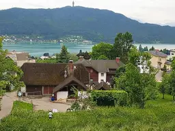 Investmentchance in Pörtschach – Baugrundstück mit Seeblick und bewilligtem Projekt - bereit zur Umsetzung!