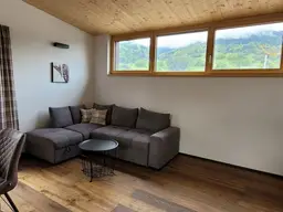Ferienpension mit mehreren Wohnungen und zusätzlichem Baugrund, ges. 1355m² Grundfläche in Schruns!