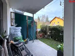 Wohn(t)räume werden zur Wirklichkeit! Praktisch geschnittene 3-Zimmer-Neubaucharakter-Wohnung mit Terrasse in Grünlage mit optimaler Infrastruktur