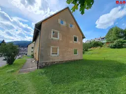 Haus mit 3 Wohnungen in sonniger Lage!