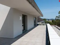 Dachterrassenwohnung mit beeindruckendem Ausblick - Wohntraum auf höchstem Niveau!