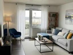 Familienfreundliche 4-Zimmer Wohnung - BALKON, Bad mit Wanne und privater Parkplatz, TOP Verkehrsanbindung!