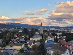 Dachgeschoßtraum in Villach: 3 Zimmer, 120m² mit atemberaubendem Ausblick!