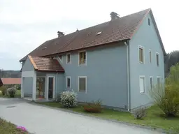 Sonnige 3-Zimmer-Wohnung im Obergeschoss mit Balkon - geförderte Miete ODER geförderte Miete mit Kaufoption - 3 Zimmer 