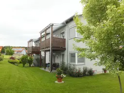 Traumhafte 4-Zimmer-Maisonette-Wohnung mit Garten, Terrasse und Carportparkplatz - geförderte Miete ODER geförderte Miete mit Kaufoption - 4 Zimmer 