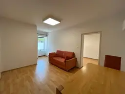 Sonnige, ebenerdige Mietwohnung im Zentrum von Neunkirchen!