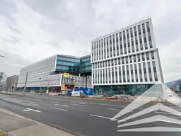 DAS HAFENPORTAL - 220 M² Gastronomiefläche zu mieten!