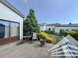 Großzügiges Reihenhaus in Linz - voll unterkellert mit großem Garten!