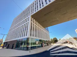 DAS HAFENPORTAL - Neubauprojekt 1.090 M² moderne Bürofläche