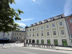 Kernsaniertes Geschäftslokal an der Promenade zu mieten!
