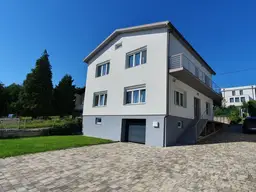 +Sehr gepflegtes Mehrfamilienhaus mit Garten in Oberpullendorf! +