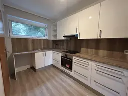 +70m² Wfl. + 7m² Loggia!+Garage+! Wohnung in bester Lage, Neusiedl am See zu verkaufen!