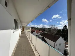 +++Wohnung mit 69m² Wfl.+ Balkon in bester zentralen Lage, direkt in Oberpullendorf zu vermieten! +KEINE ABLÖSE!+++