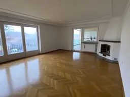 Zentral in Eugendorf: Großzügige 5-Zimmer-Wohnung mit Terrasse