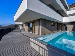 Bergheim: Einzigartige 3-Zimmer-Wohnung mit Pool!