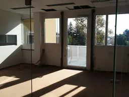 Büro, Kühlgeräte, Lastenlift, Anlieferzone