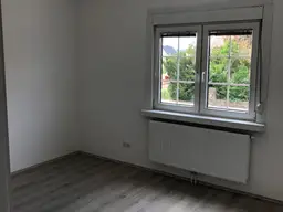 2 Zimmer-Wohnung in 2-Familienhaus zu vermieten, Gartenteil, sehr ruhige schöne Lage