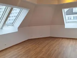 DG-Maisonette-Wohnung 55,54 m² Neubau fast Erstbezug Unbefristet