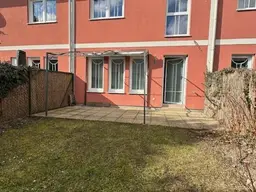 Großzügiges Mittelreihenhaus Nähe Donauzentrum inklusive Parkpickerl für einen PKW!