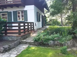 RUHE - IDYLLE - NAHE WIEN ! 1300 m² mit Altbaumbestand! Zwei Parzellen !