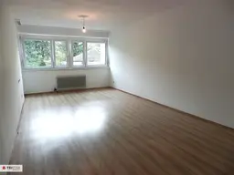 Zentrale Lage in Grünnähe