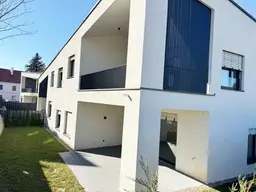 Traumhafte 3 Zi. Wohnung mit Garten in St. Peter