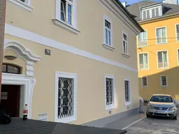 Anlageobjekt mit Potential: Historisches Stadthaus im Stadtzentrum von Wiener Neustadt